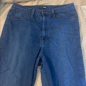Fashion Nova Hourglass Jeans